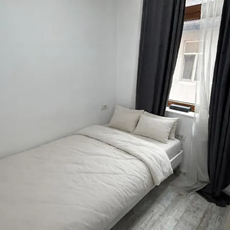 Lighthouse - 2 Bedroom Apartament